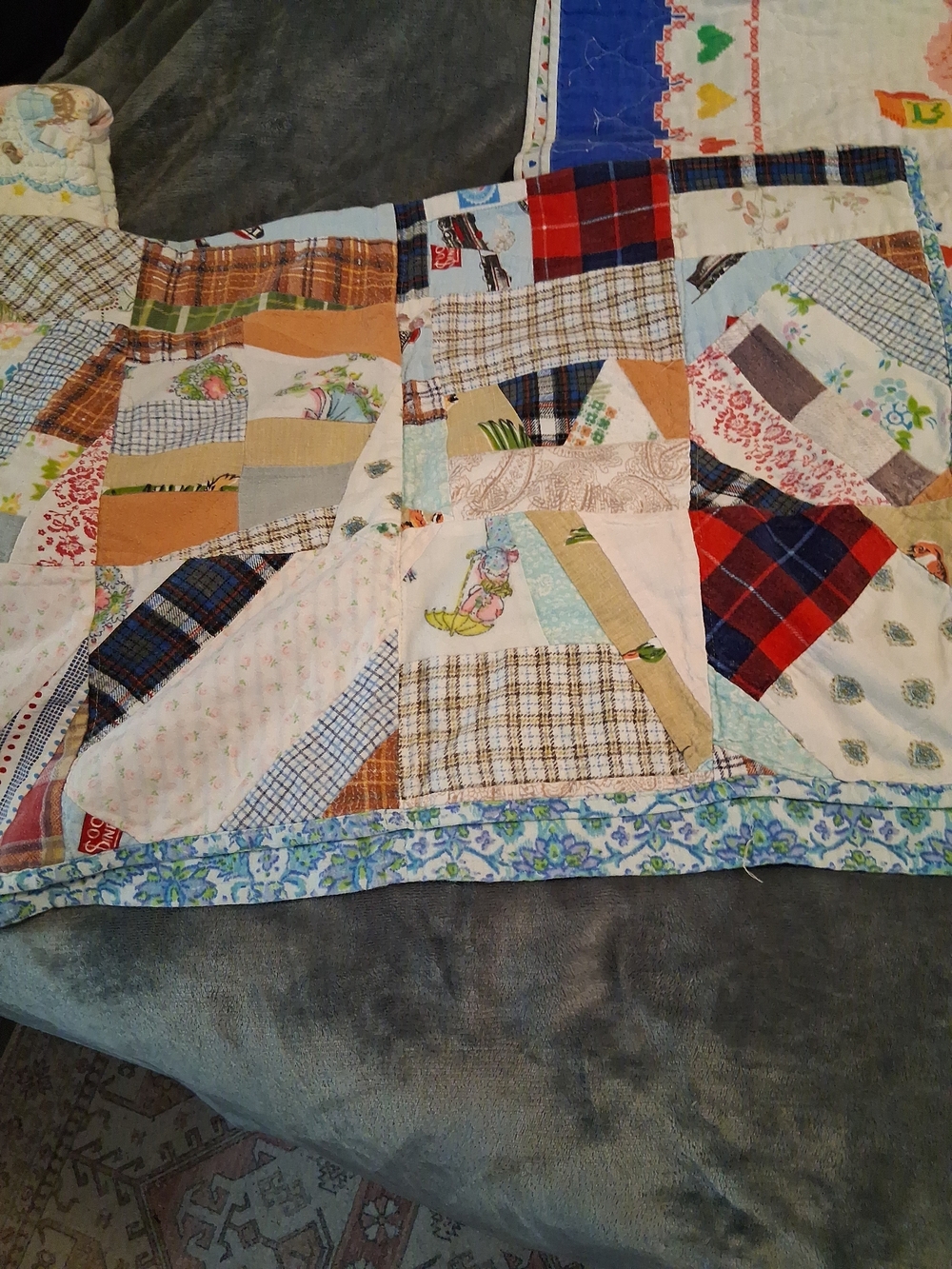 Large Crib/ Lap Quilt Lot Some Vintage Or Unfinished Or Handmade - Picture 3 of 10